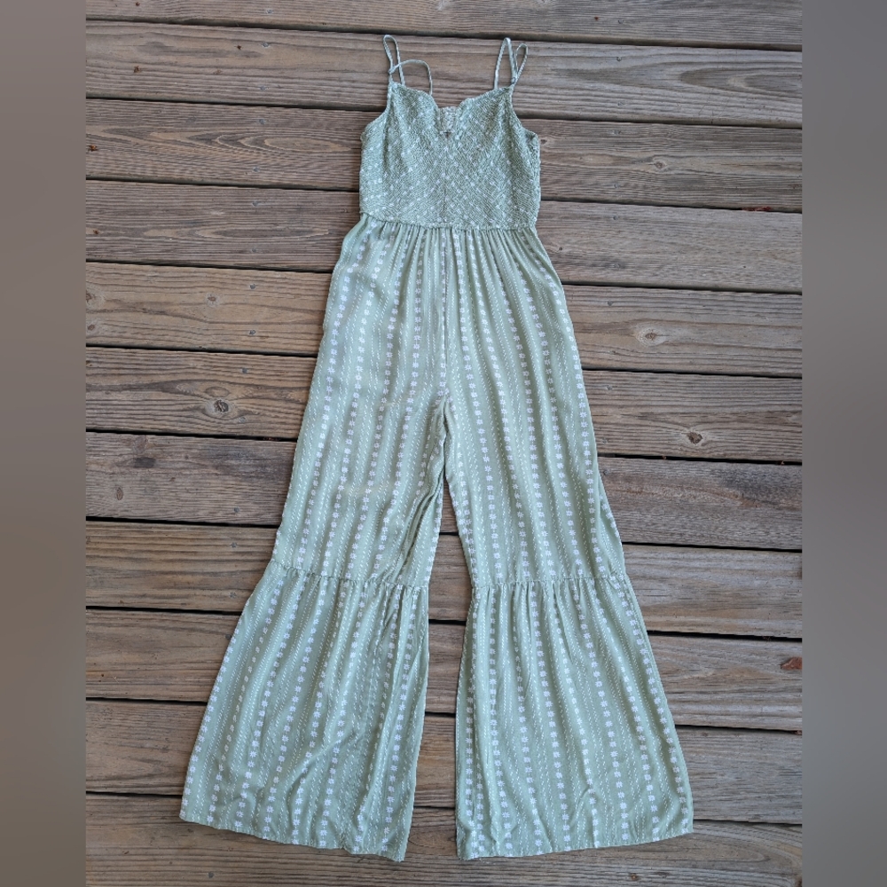 Japana Green Spaghetti Strap Bell-bottom Jumpsuit